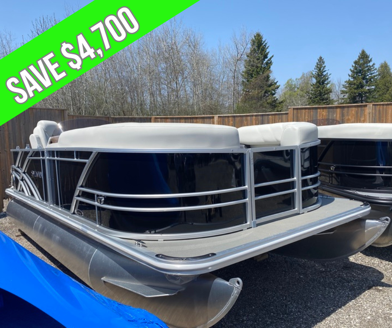 Boats  2025 Sylvan Mirage 818 Cruise Photo